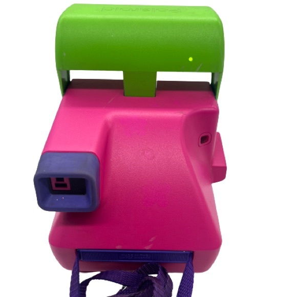 VINTAGE Barbie Polaroid Camera - Picture 2 of 8